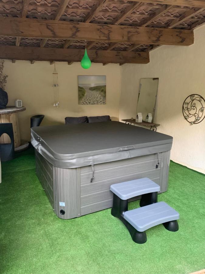 La Bulle Etoile Hotel Allegre Les Fumades Exterior foto